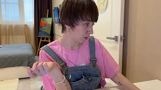 daniellia  online show from March 2026 02:18:01 PM