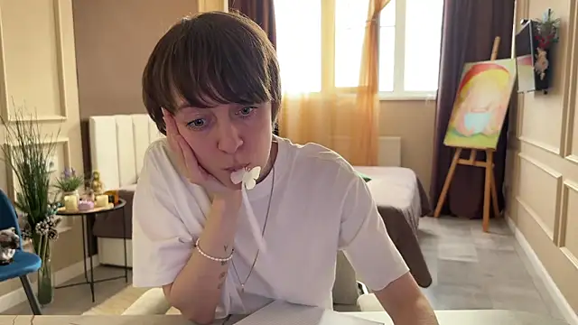 daniellia  online show from May 2026 02:28:02 PM