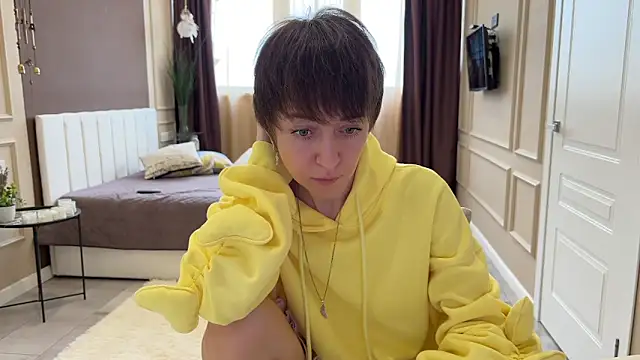 daniellia  online show from February 2026 09:19:01 AM