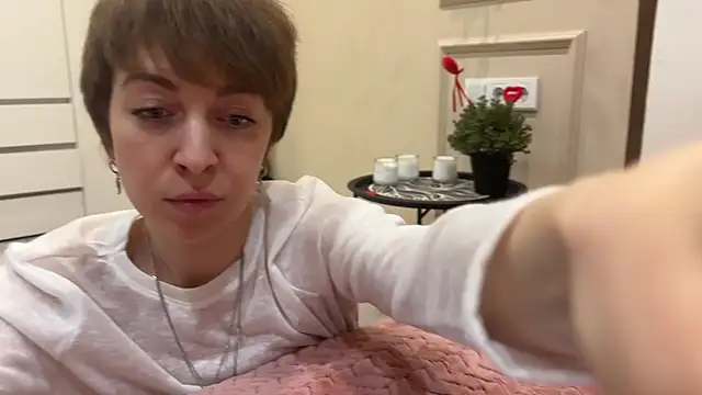 daniellia  online show from December 2025 09:15:02 AM