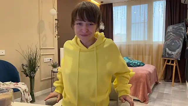 daniellia  online show from April 2026 02:19:01 PM