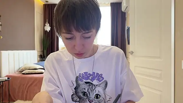 daniellia  online show from March 2026 09:48:01 AM