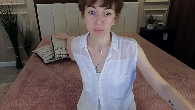 daniellia  online show from September 2025 08:10:01 AM