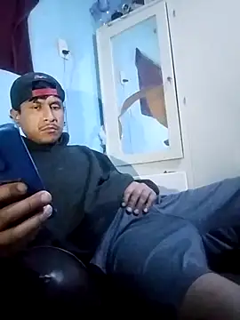 negromaussm online show from October 2025 04:03:01 AM