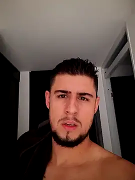 ryan evanss online show from September 2025 12:01:02 PM