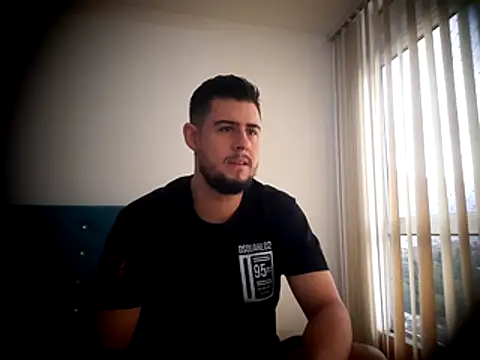 ryan evanss online show from October 2025 11:32:01 AM