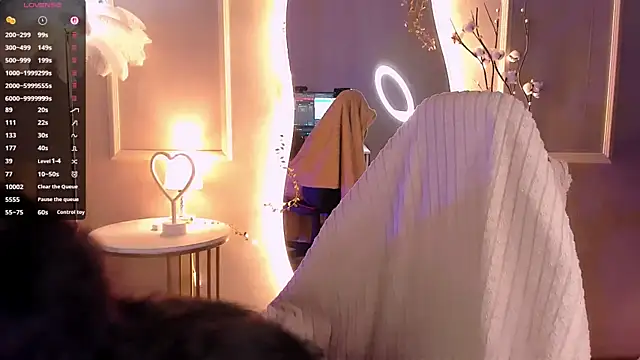 Lii Rose online show from February 2026 08:43:01 PM