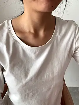 Snapshot of MengMeng0515 chatting on November 2025 04:16:02 AM MengMeng0515 online show from November 2025 04:16:02 AM