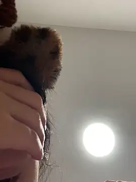 Snapshot of MengMeng0515 chatting on November 2025 12:37:02 PM MengMeng0515 online show from November 2025 12:37:02 PM