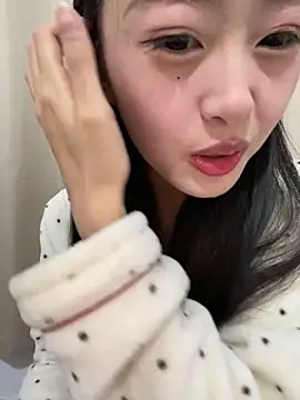 MengMeng0515 online show from April 2026 02:01:02 PM