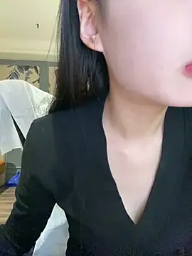 MengMeng0515 online show from February 2026 01:53:01 PM