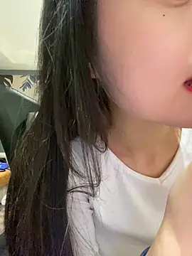 MengMeng0515 online show from February 2026 02:16:02 PM