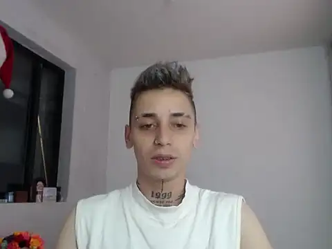 Snapshot of xalejo_max chatting on January 2026 05:20:01 PM xalejo max online show from January 2026 05:20:01 PM