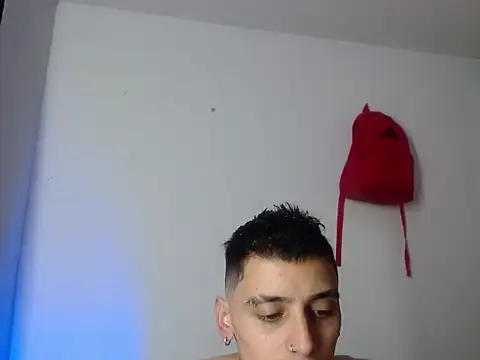 Snapshot of xalejo_max chatting on November 2025 04:33:01 PM xalejo max online show from November 2025 04:33:01 PM