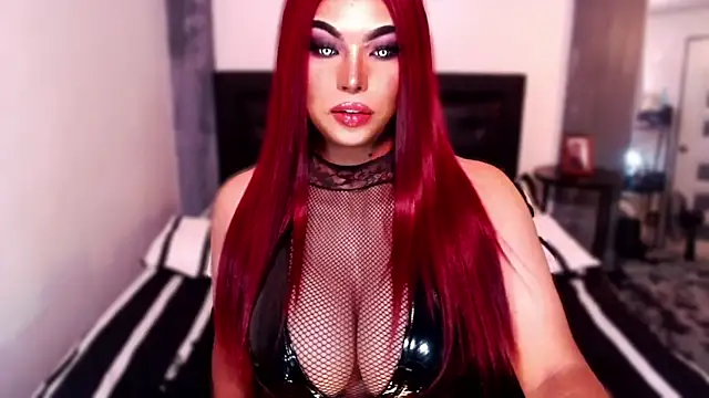 Snapshot of xTrixieMae chatting on November 2025 06:40:02 AM xTrixieMae online show from November 2025 06:40:02 AM