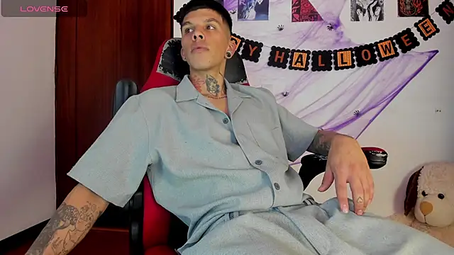 Savajelust online show from October 2025 02:33:02 AM