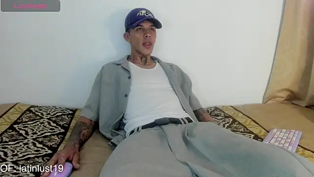 Savajelust online show from April 2026 05:53:01 PM