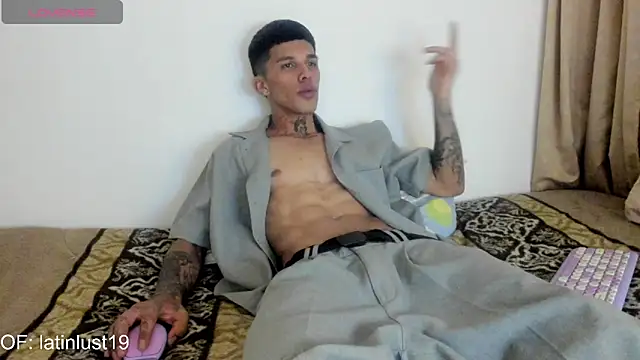 Savajelust online show from April 2026 01:39:01 AM