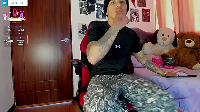 Savajelust online show from September 2025 02:44:01 PM