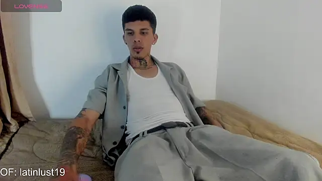 Savajelust online show from June 2026 02:23:01 AM