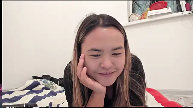 Snapshot of saika_blush chatting on September 2025 04:38:01 AM saika blush online show from September 2025 04:38:01 AM