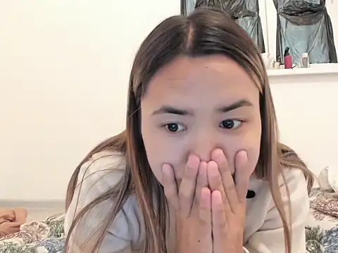Snapshot of saika_blush chatting on October 2025 05:31:02 AM saika blush online show from October 2025 05:31:02 AM