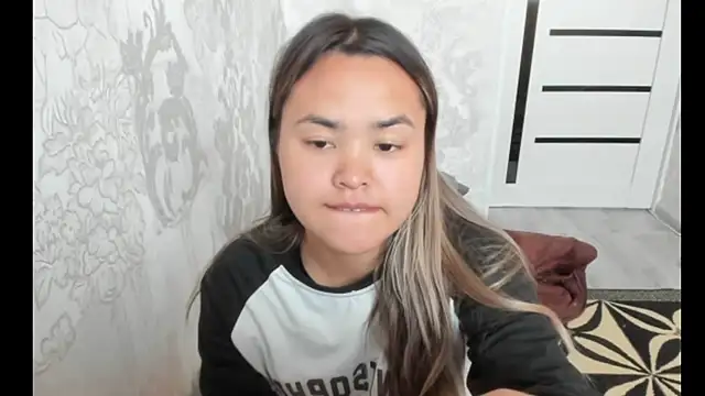 saika blush online show from November 2025 03:56:01 AM