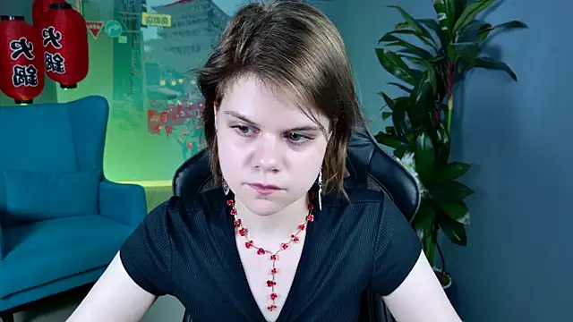 EllieMurler online show from November 2025 09:10:01 AM