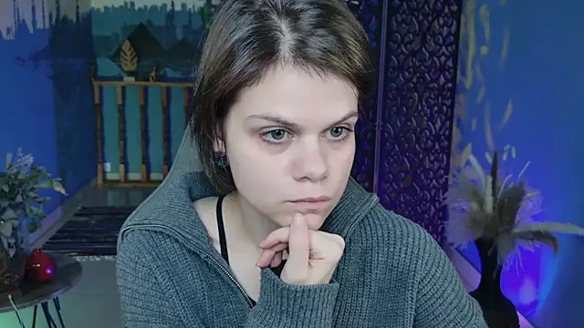 EllieMurler online show from October 2025 09:11:02 AM