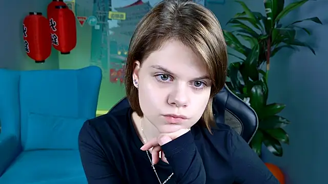 EllieMurler online show from November 2025 09:08:02 AM