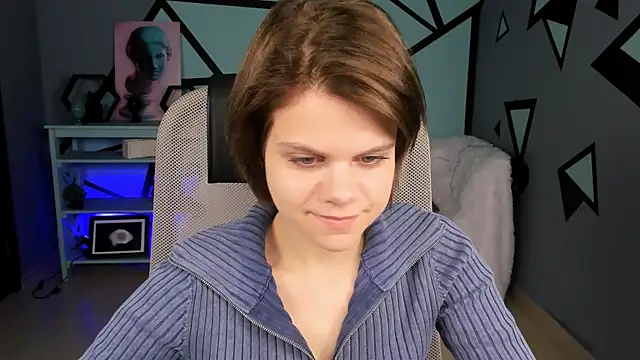 EllieMurler online show from October 2025 08:44:01 AM