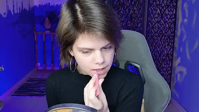 EllieMurler online show from September 2025 09:05:02 AM