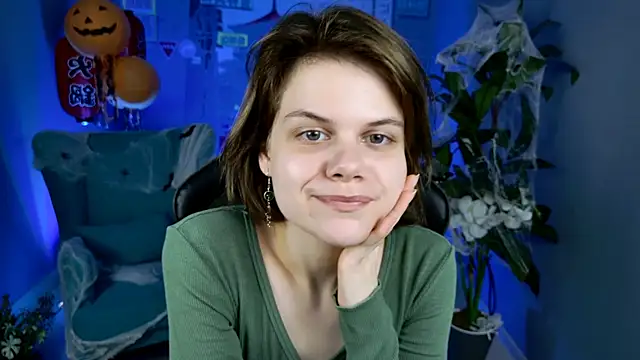 EllieMurler online show from October 2025 09:08:01 AM