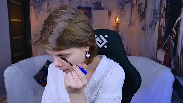 EllieMurler online show from November 2025 09:09:01 AM