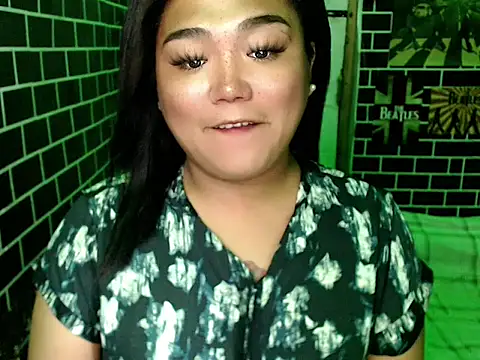 Snapshot of luluakovi_69 chatting on September 2025 08:47:02 PM luluakovi 69 online show from September 2025 08:47:02 PM