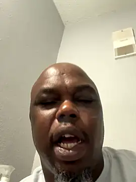 Snapshot of devon3421 chatting on November 2025 06:01:02 PM devon3421 online show from November 2025 06:01:02 PM