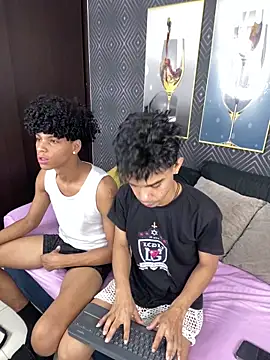 Violet Dream2 online show from March 2026 08:54:01 PM