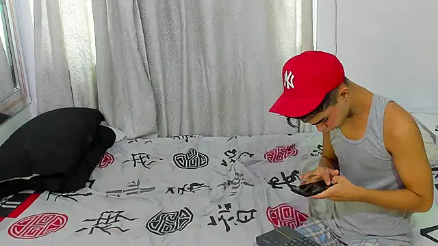 Violet Dream2 online show from November 2025 05:06:02 PM