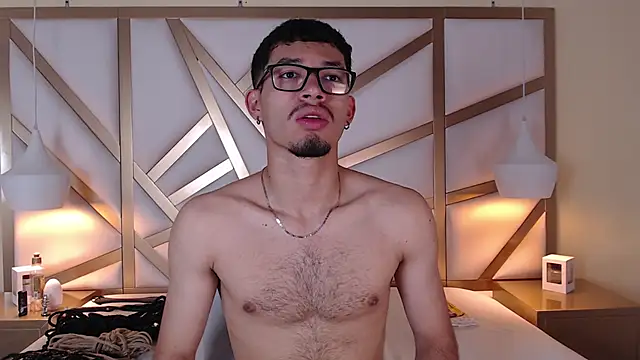 Jaxon Carter online show from October 2025 12:00:02 AM