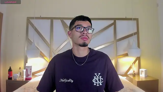 Jaxon Carter online show from April 2026 02:13:02 AM