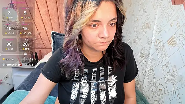 Kiara Cruz   online show from April 2026 08:37:02 PM