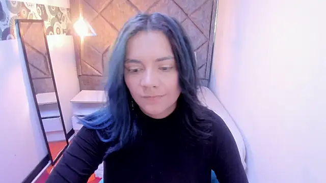 Kiara Cruz   online show from November 2025 08:36:01 PM