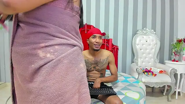 CaroyAndy online show from March 2026 12:42:01 PM