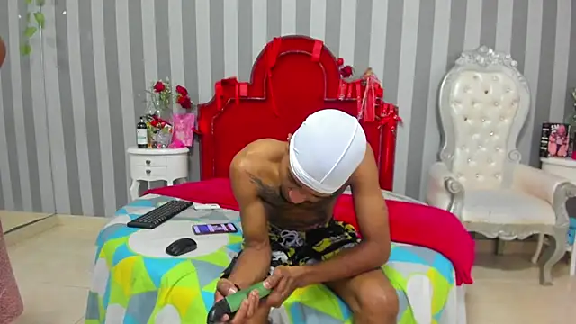 CaroyAndy online show from March 2026 12:28:02 PM