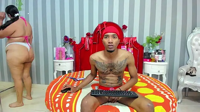 CaroyAndy online show from May 2026 12:42:02 PM