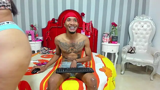 CaroyAndy online show from May 2026 12:28:01 PM