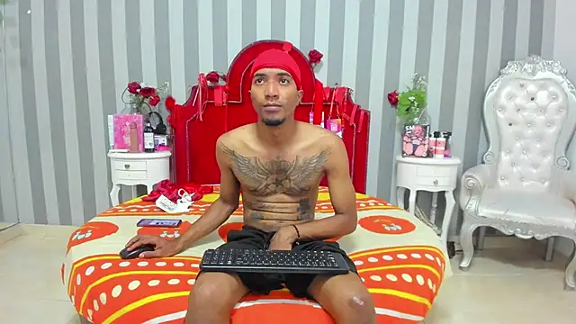 CaroyAndy online show from May 2026 12:30:01 PM