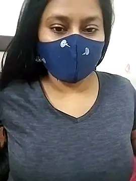 Shy Peehu online show from April 2026 06:21:01 PM