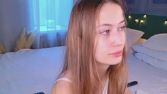 Sofii Ly online show from October 2025 06:06:01 AM