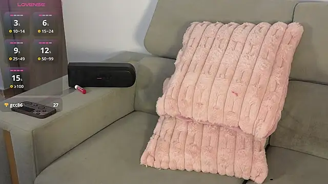 chloe ember online show from April 2026 07:32:02 AM